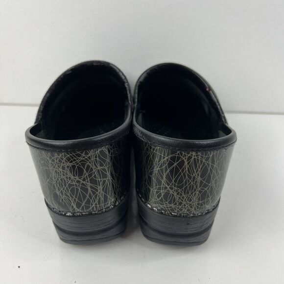 Dansko Patent Black With Silver Swirl Slip On Clogs Size 6.5 - Picture 4 of 6